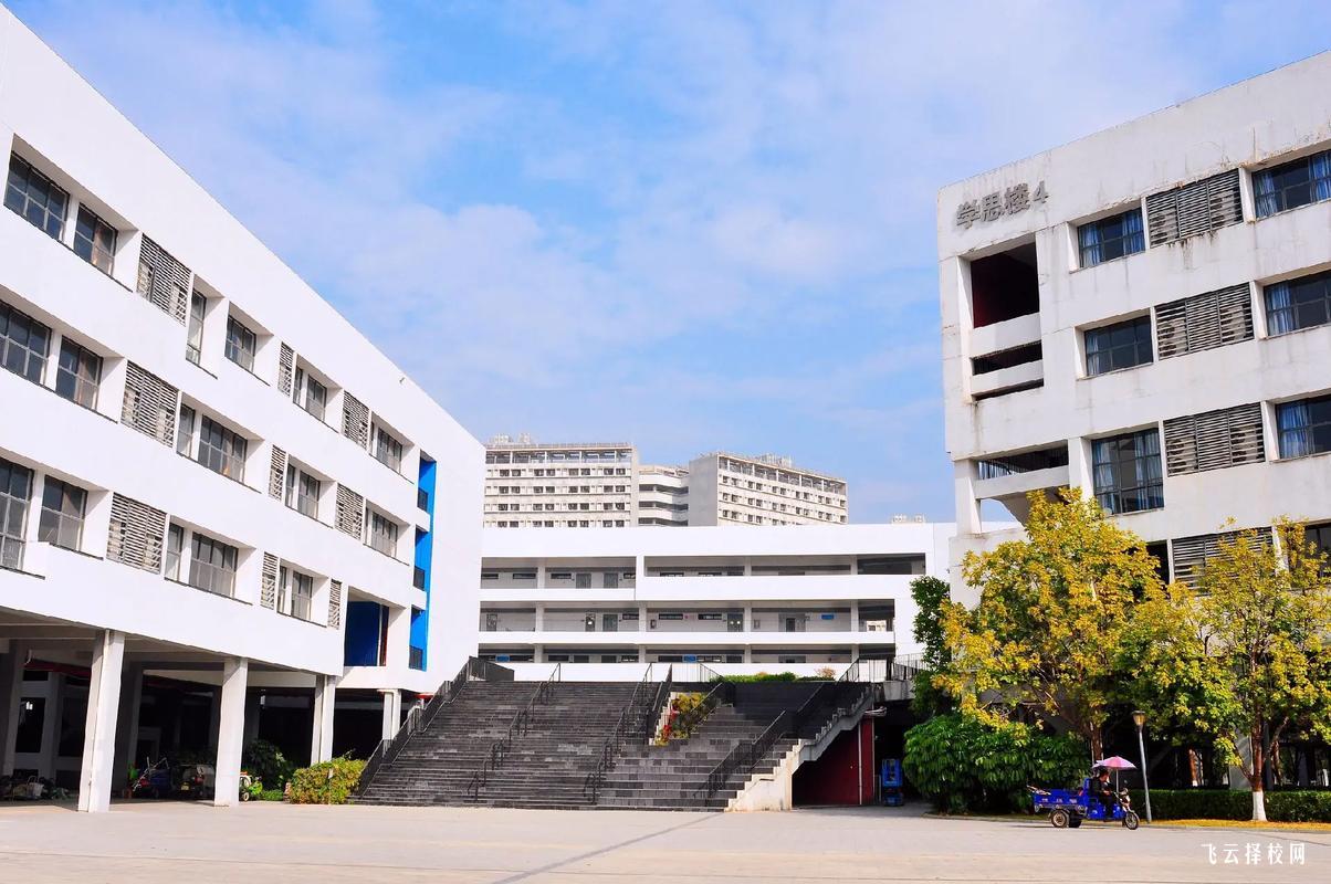 成都交通高級技工學校專業分數線多少