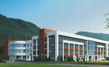 南充技師學院學費多少錢一年