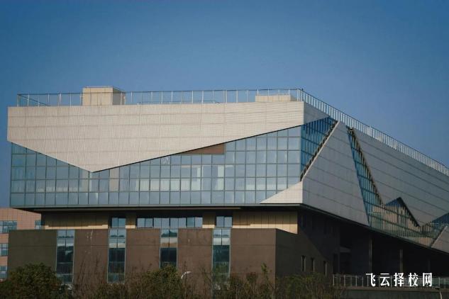 青蘇職業(yè)技術(shù)學(xué)院招生辦電話