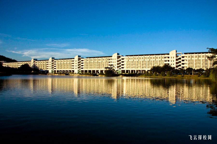 四川護(hù)理職業(yè)學(xué)院初中畢業(yè)可以上嗎