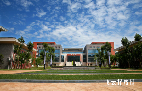 雅安職業技術學院是一專嗎