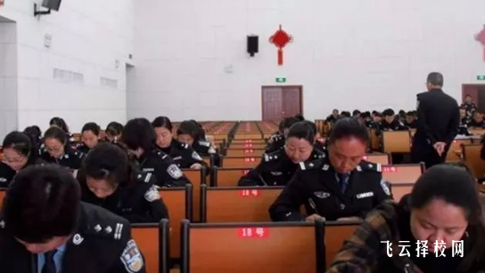 16歲初中畢業(yè)可以上警校嗎