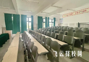 成都職校大概學費是多少