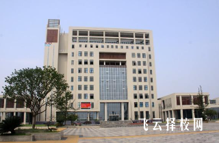 四川省屏山縣職業(yè)技術(shù)學(xué)校2025年招生簡(jiǎn)章