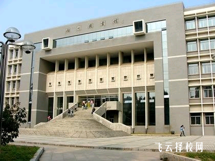 內江市泰來職業學校2025年招生簡章