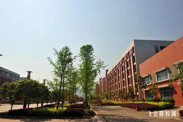 達州風華職業技術學校2025年招生簡章