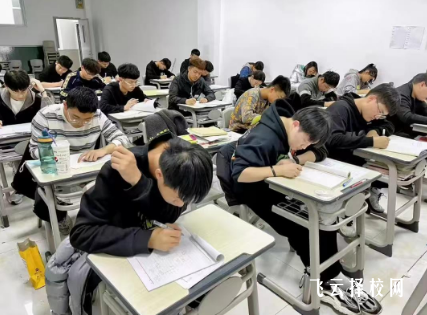 2024年四川單招培訓(xùn)課程價(jià)格及性價(jià)比分析