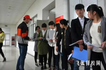 職高生如何根據市場需求選擇合適的專業