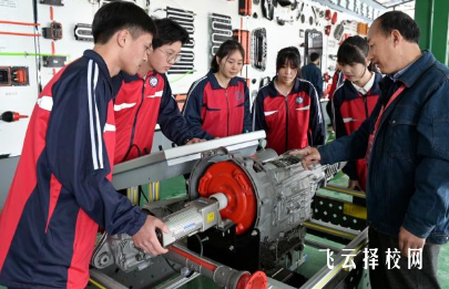 職高生如何根據市場需求選擇合適的專業