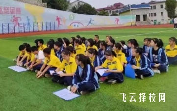 職高學(xué)費(fèi)與就業(yè)率是否成正比