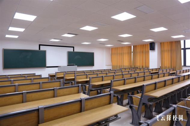 成都鐵路衛生學校,鐵路衛生專業的課程與發展方向