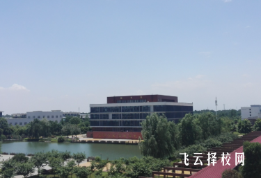 四川水利職業(yè)技術(shù)學(xué)院中職部學(xué)費(fèi)及招生條件大揭秘