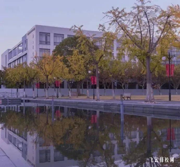 四川廣播電視中等專業(yè)學校影視專業(yè)與傳媒行業(yè)的關系