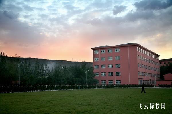 弘博中專新能源汽車維修課程