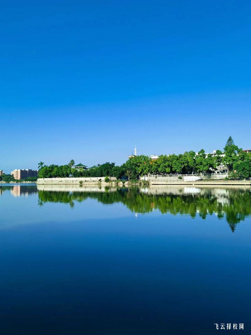 考不上高中的孩子未來有前途嗎?真實數(shù)據(jù)告訴你