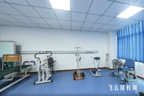 初三家長最關(guān)心的10個問題:成都成醫(yī)一附院護士學(xué)校答疑