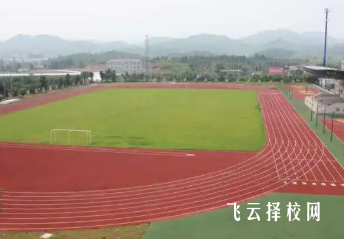 簡陽育英文武職業技術學校軍事化管理和就業推薦