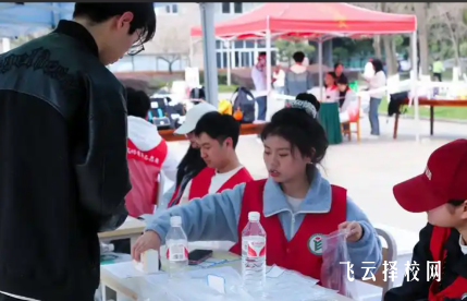 四川單招的優勢:避開高考獨木橋的超值選擇