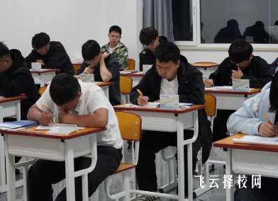 四川單招培訓(xùn)一般要學(xué)多久？