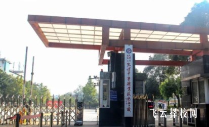 成都市弘博中等職業學校包就業嗎？合作企業名單與就業率調查